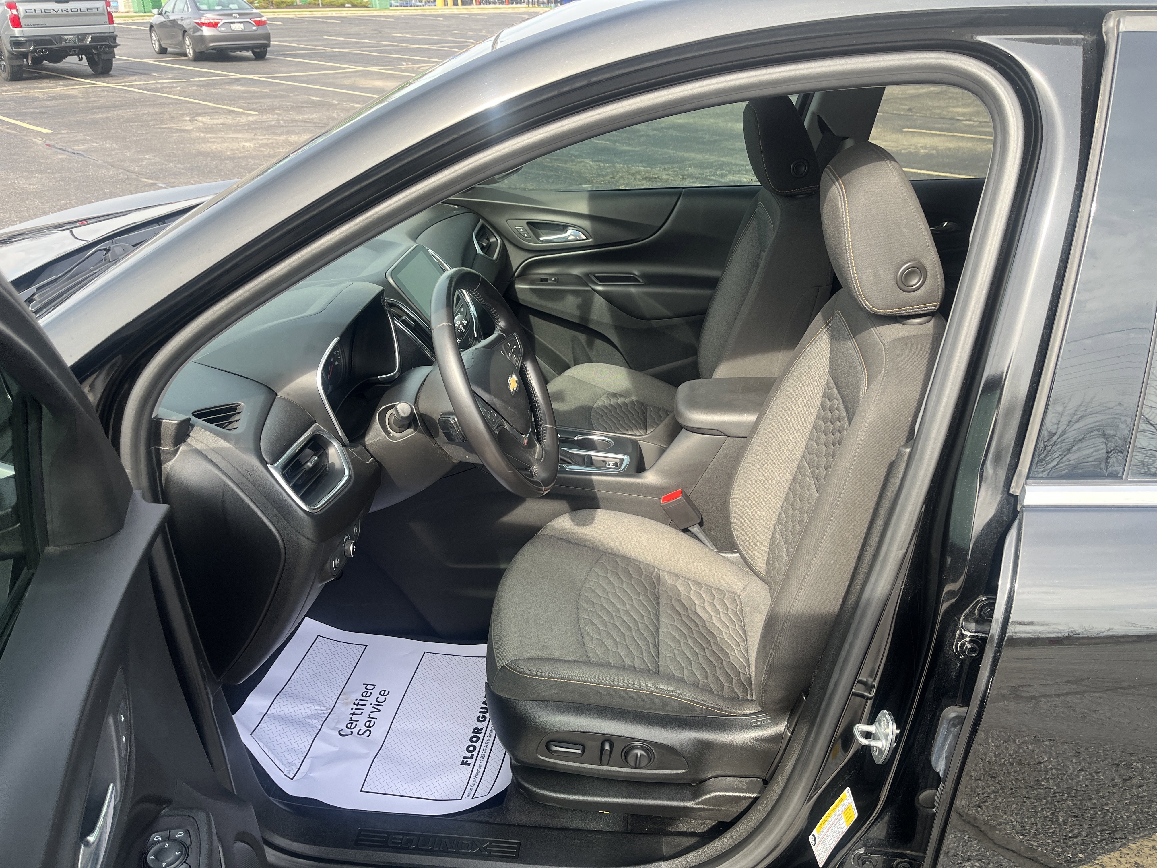 Used 2020 Chevrolet Equinox LT image 9