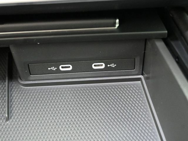 New 2026 Volkswagen Atlas SE image 4