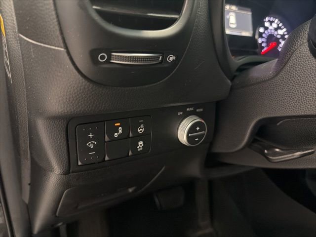 Used 2018 Kia Soul ! w/ Tech Package FWD image 15
