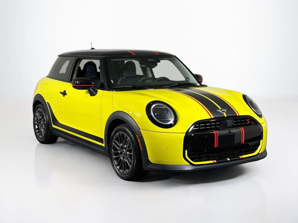 Used 2025 MINI Cooper S FWD image 7