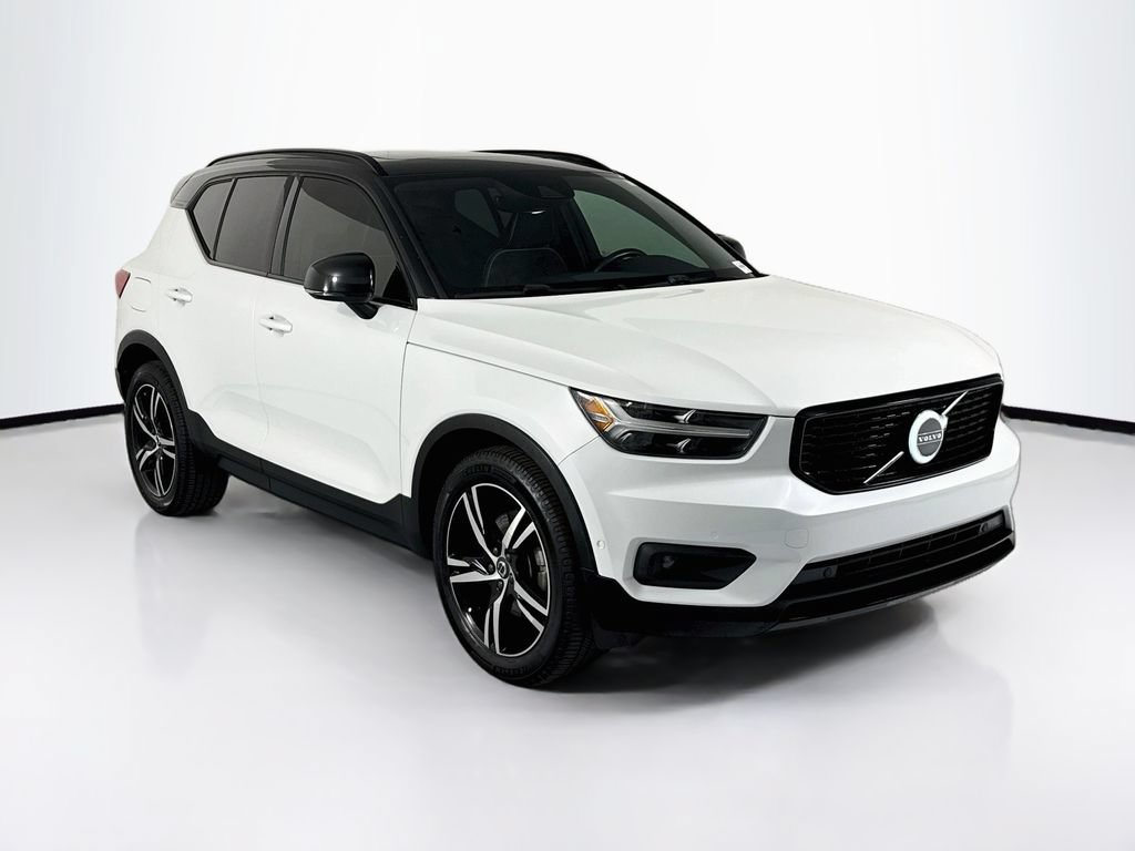 Used 2019 Volvo XC40 T5 R-Design AWD/4WD image 3