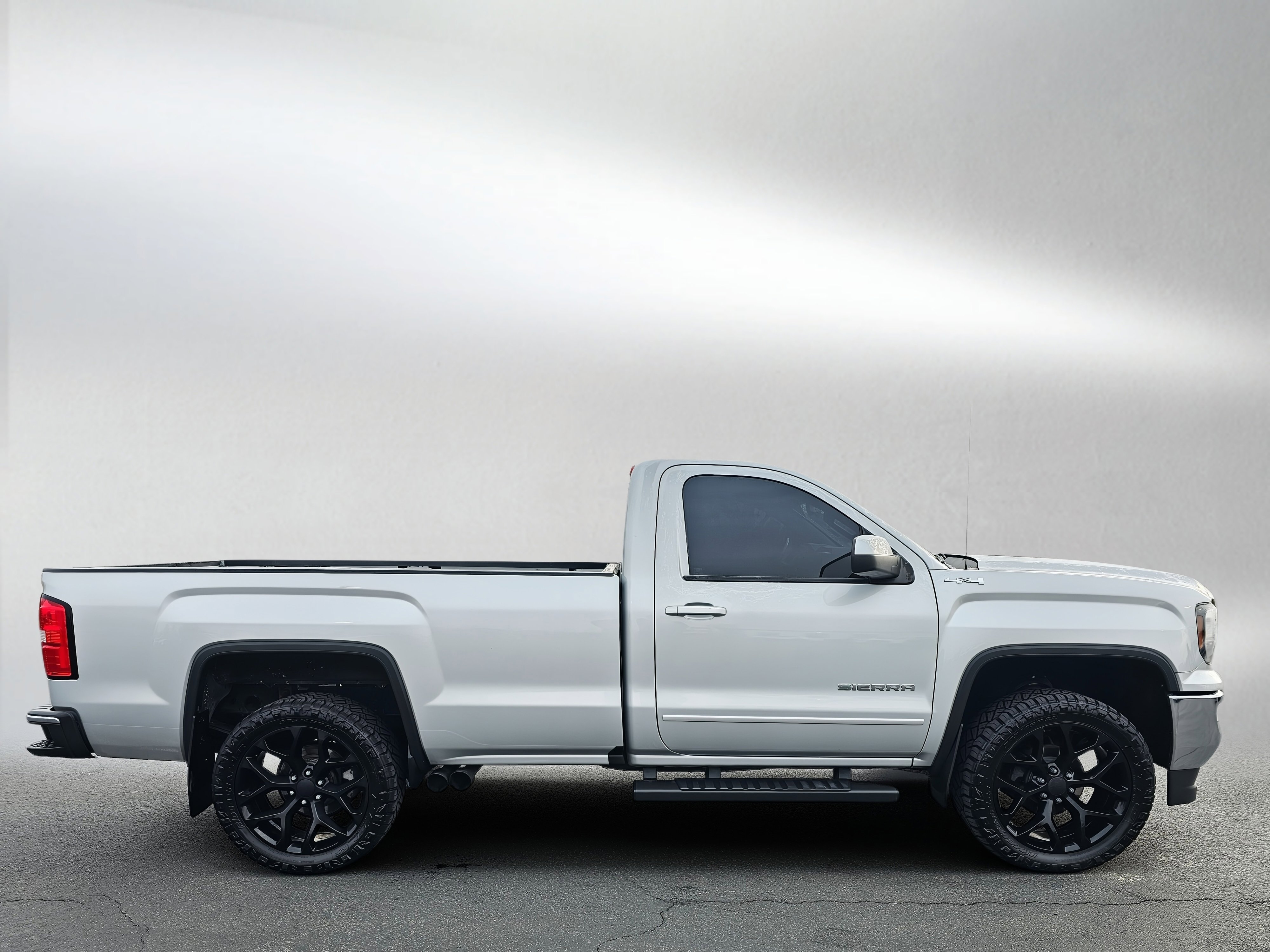 Used 2016 GMC Sierra 1500 SLE w/ SLE Fleet Preferred Package image 6