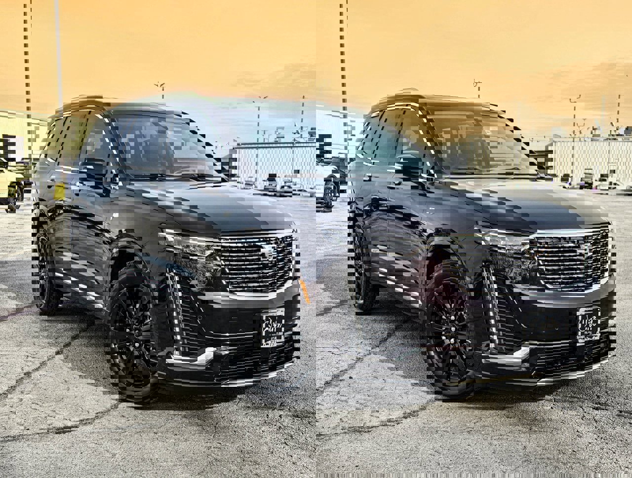 Used 2021 Cadillac XT6 Premium Luxury w/ Platinum Package