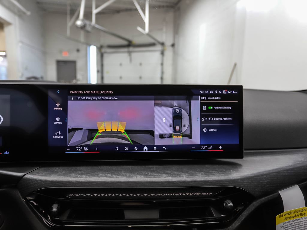 Used 2025 BMW 430i xDrive Coupe w/ Premium Package image 17