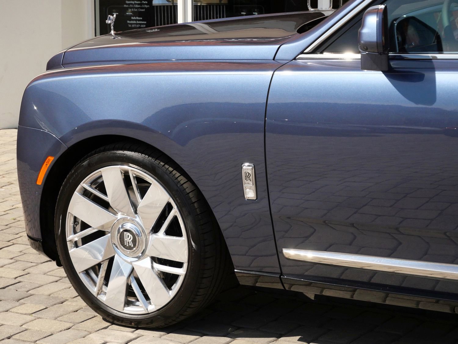 New 2026 Rolls-Royce Cullinan image 22