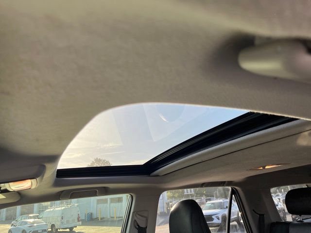 Used 2022 Toyota 4Runner SR5 Premium w/ Moonroof Package RWD image 11