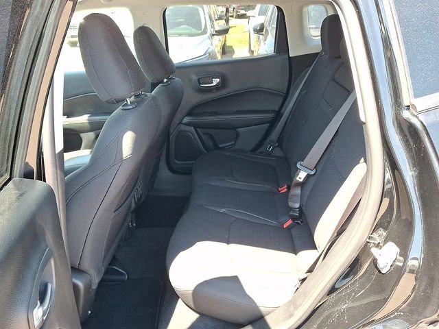 Used 2018 Jeep Compass Sport FWD image 8