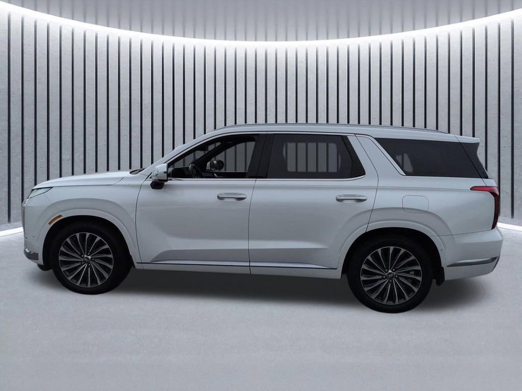 Used 2023 Hyundai Palisade Calligraphy image 8