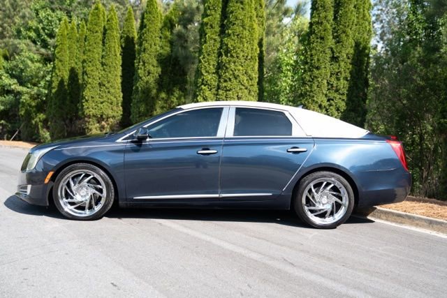 Used 2013 Cadillac XTS Platinum image 9