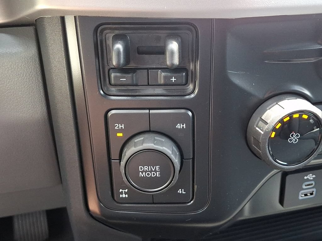 New 2026 Ford F350 XLT AWD/4WD image 16