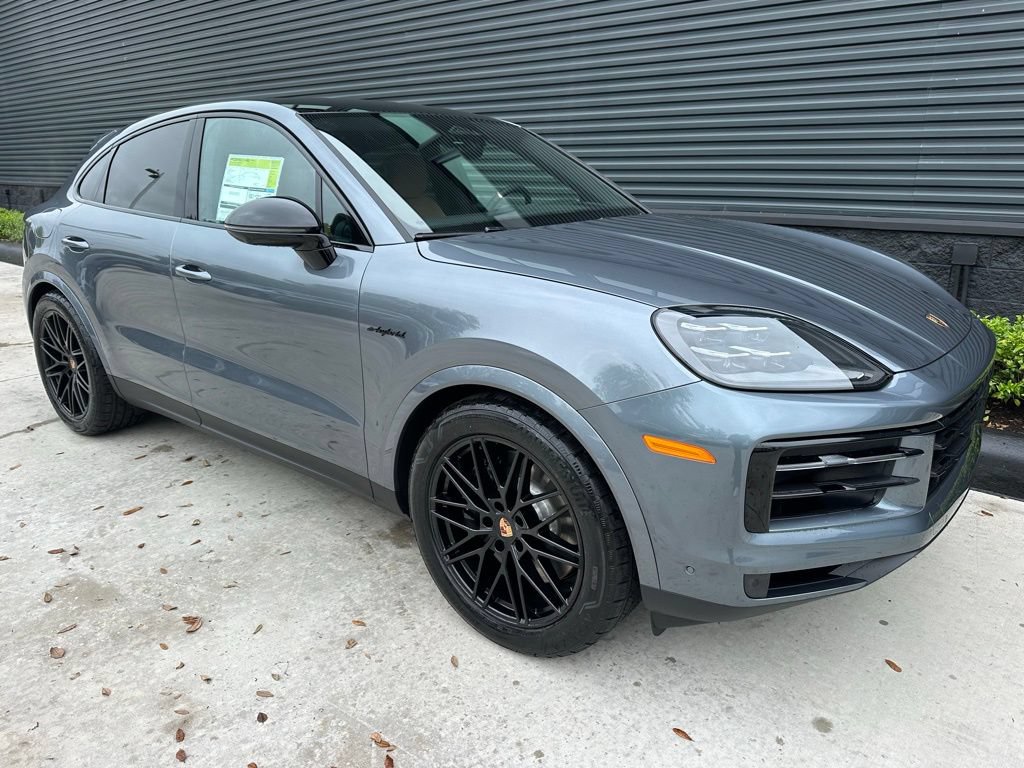 Used 2026 Porsche Cayenne S AWD/4WD image 11