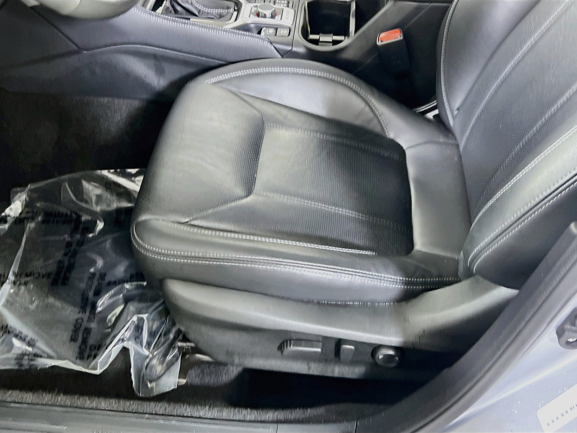 Used 2023 Subaru Forester Limited AWD/4WD image 19