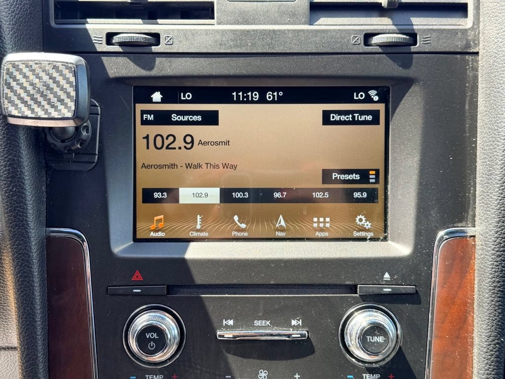 Used 2016 Lincoln Navigator Select AWD/4WD image 10