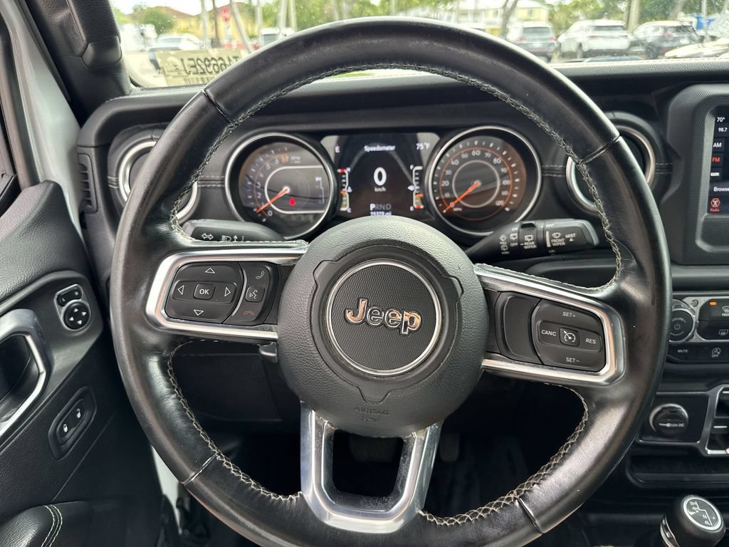 Used 2019 Jeep Wrangler Unlimited Sahara w/ Dual Top Group AWD/4WD image 48