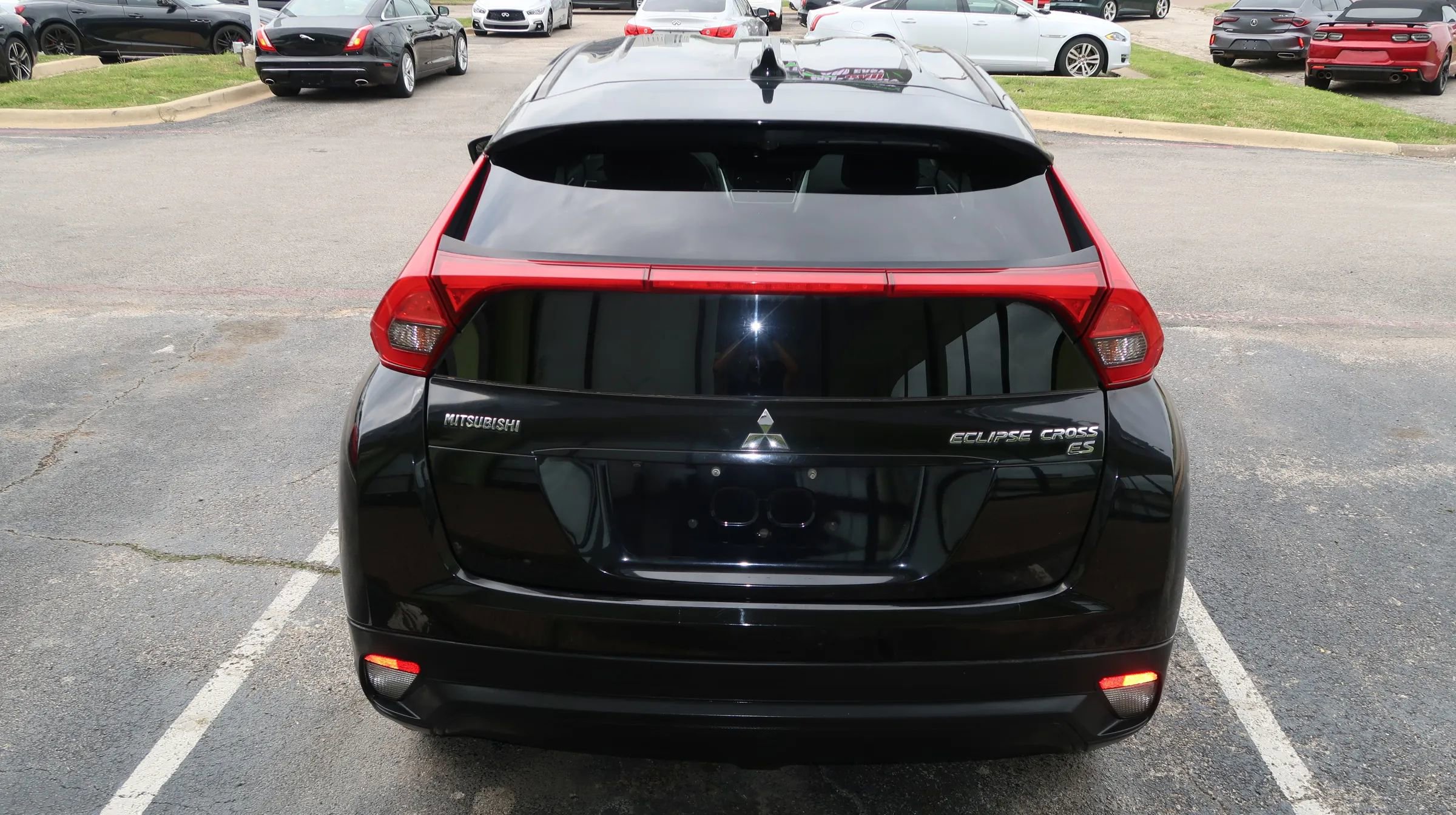 Used 2019 Mitsubishi Eclipse Cross ES image 11