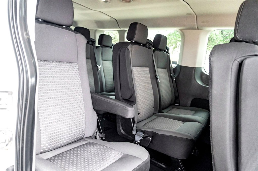 Used 2023 Ford Transit 350 XLT image 29