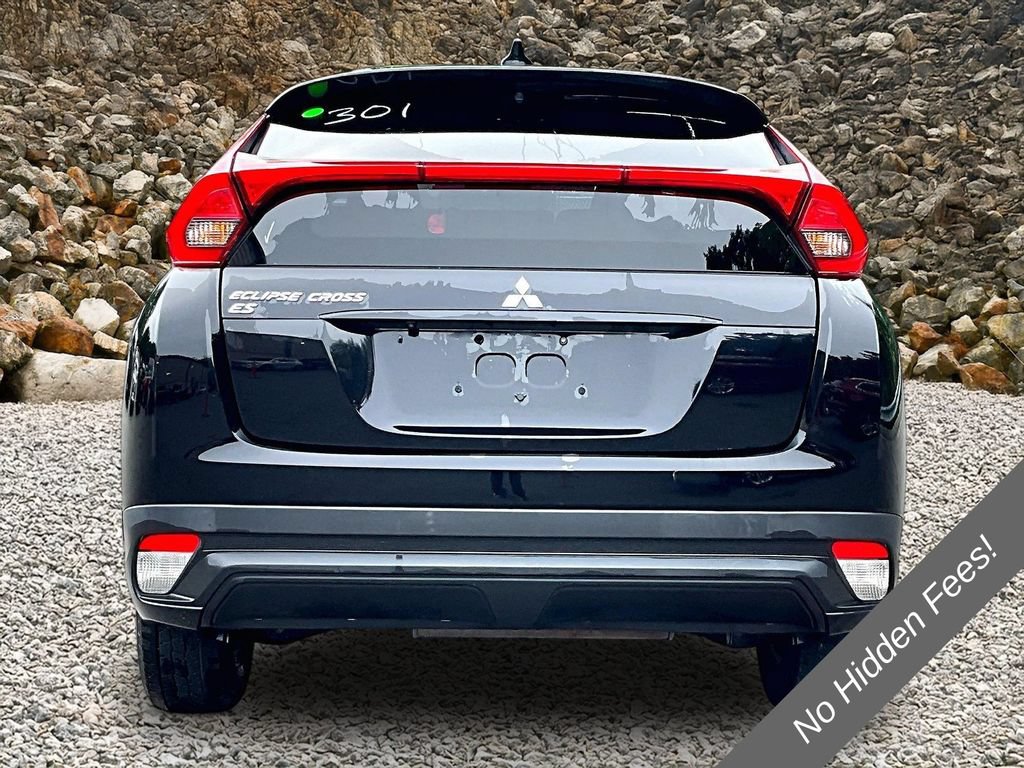 Used 2020 Mitsubishi Eclipse Cross ES FWD image 4
