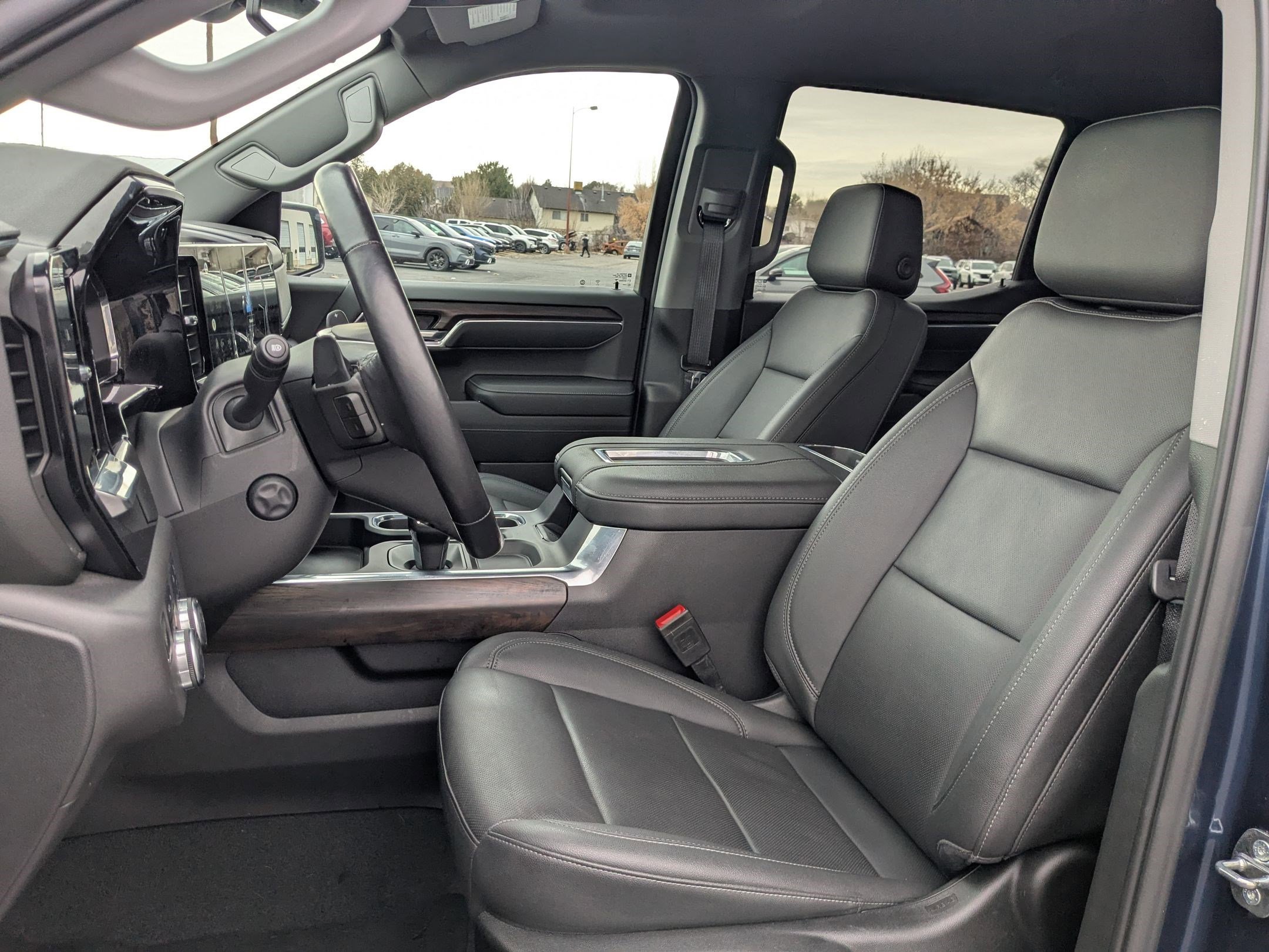 Used 2022 GMC Sierra 1500 SLT w/ SLT Convenience Package image 28