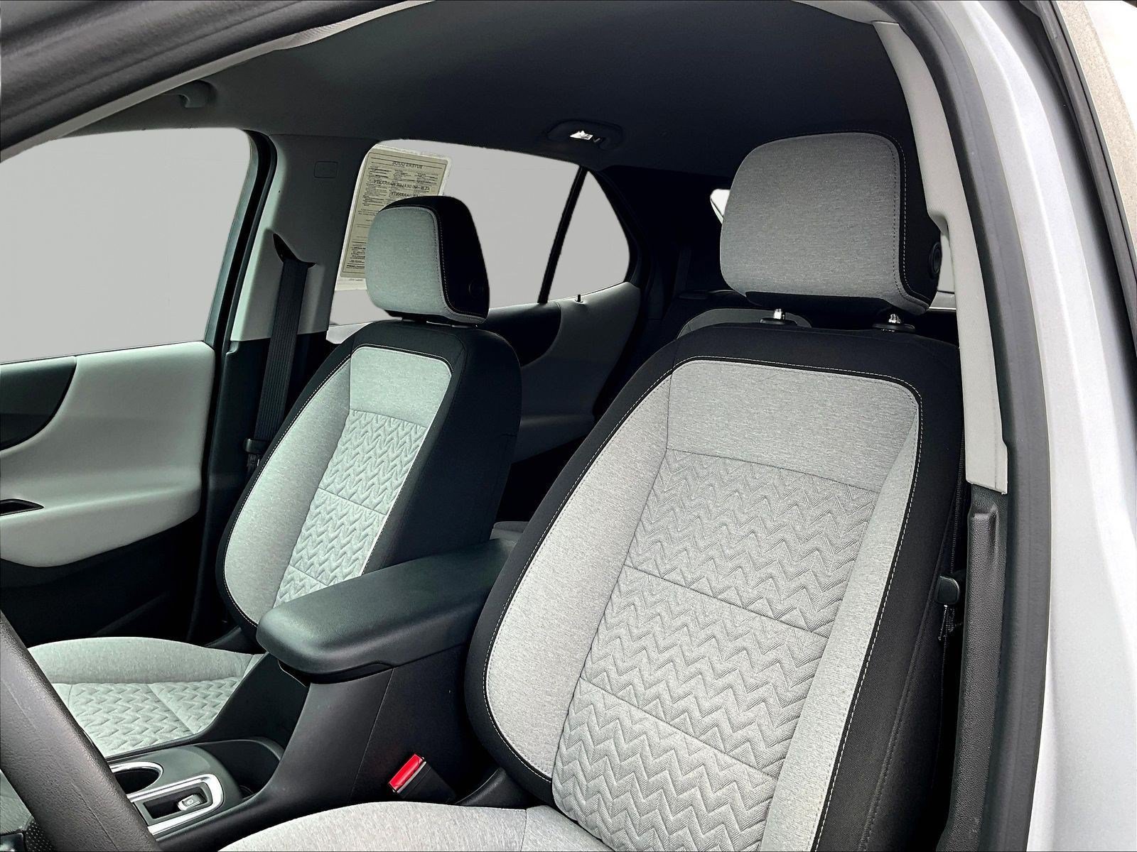 Used 2022 Chevrolet Equinox LT FWD image 21