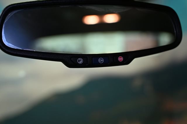 Used 2016 Chevrolet Malibu LT image 35