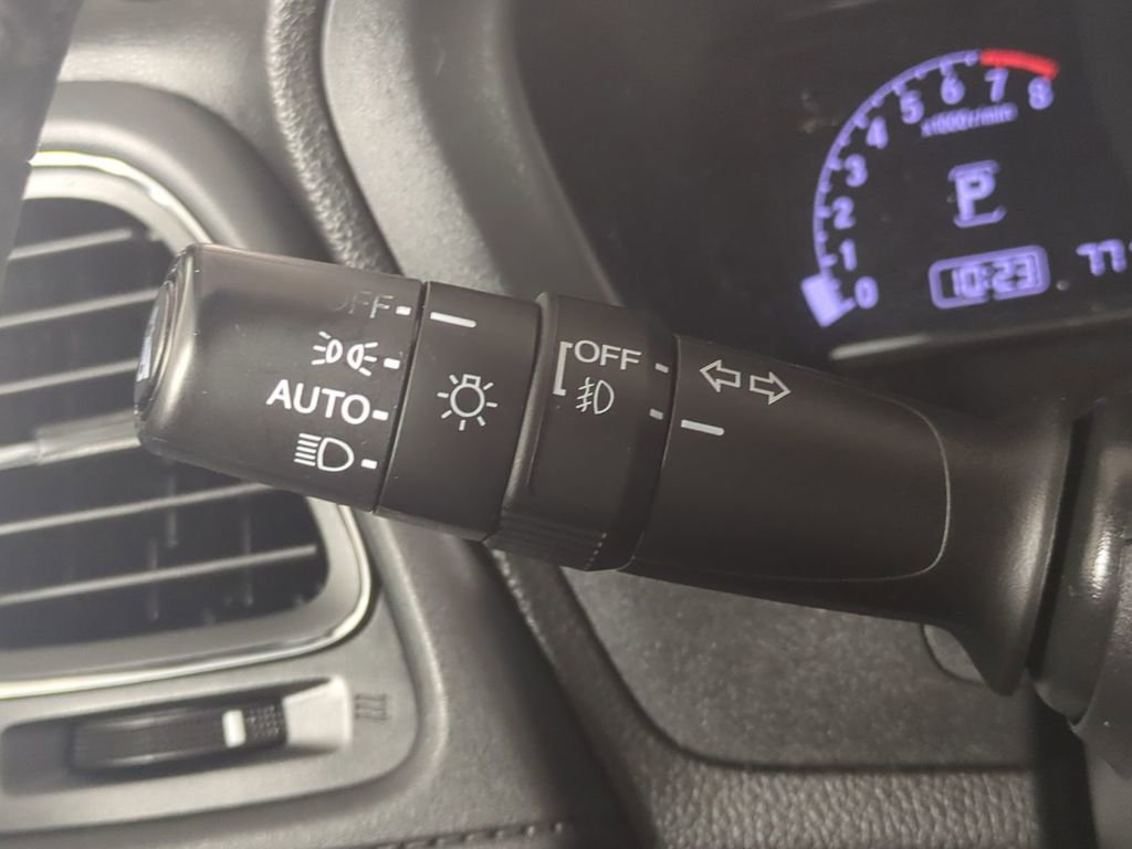 Used 2019 Honda HR-V EX-L image 27