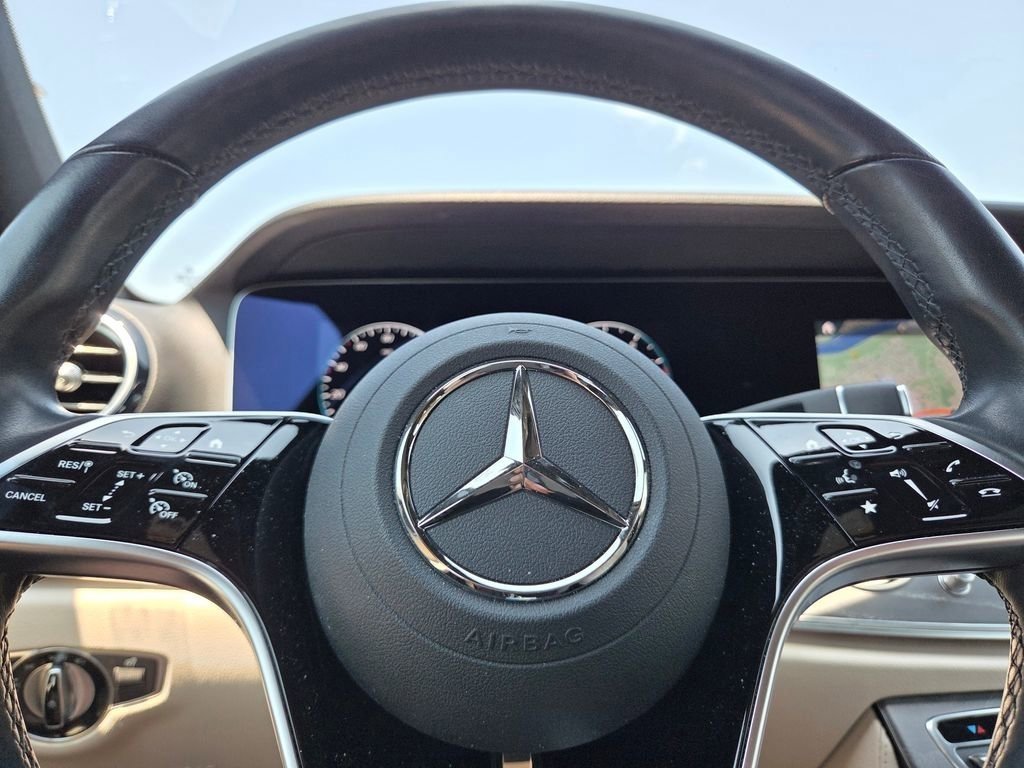 Used 2022 Mercedes-Benz E 350 4MATIC Sedan image 36