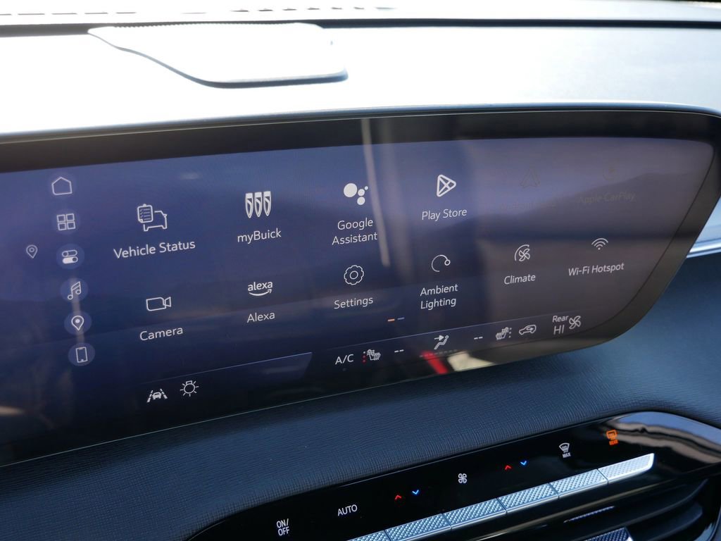 Used 2025 Buick Enclave Sport Touring image 18