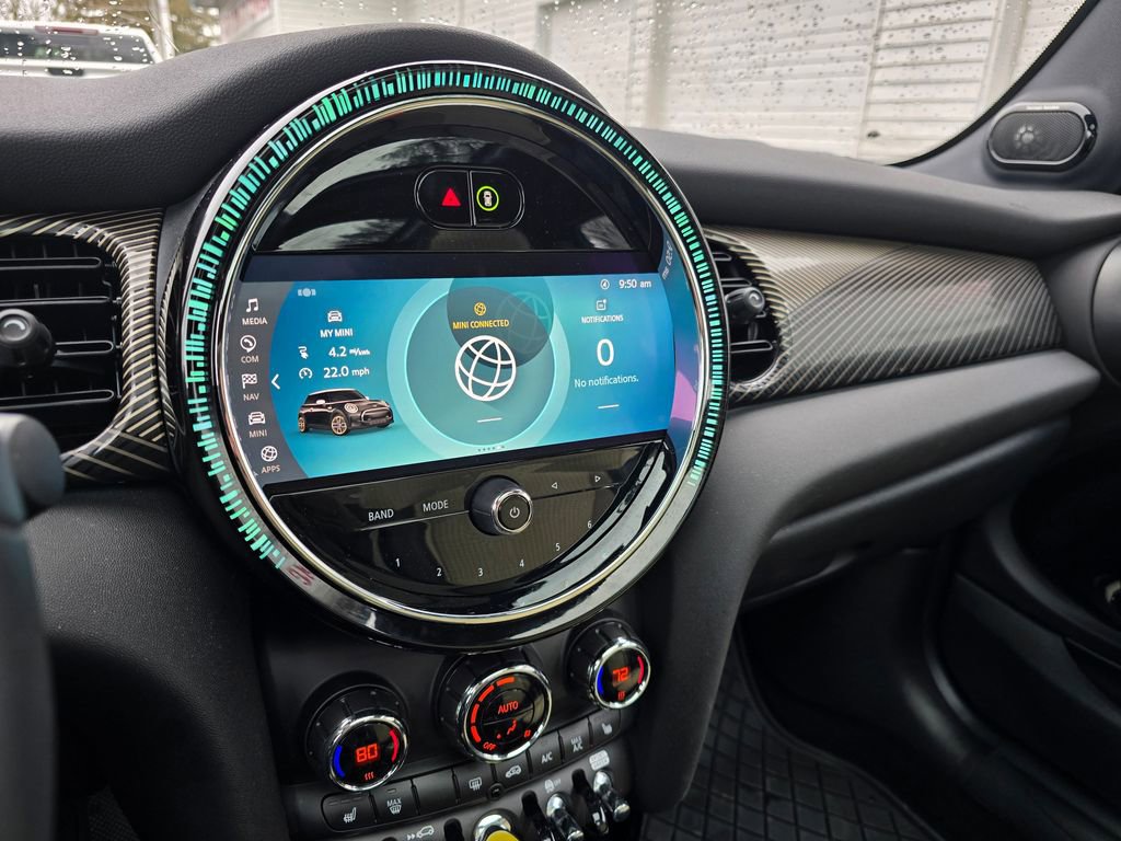 Used 2024 MINI Cooper SE w/ MINI Resolute Edition image 60