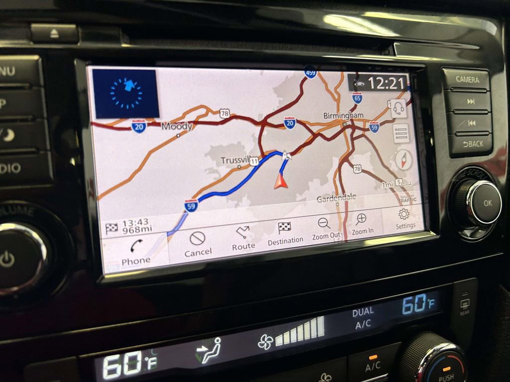 Used 2019 Nissan Rogue SL w/ Premium Package AWD/4WD image 28