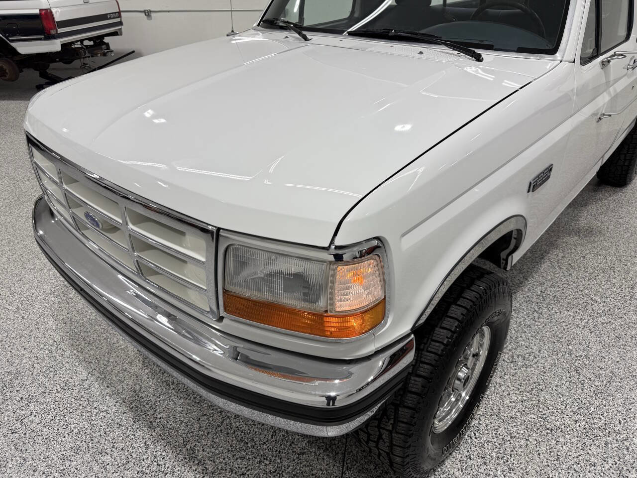 Used 1993 Ford F250 4x4 Regular Cab image 30