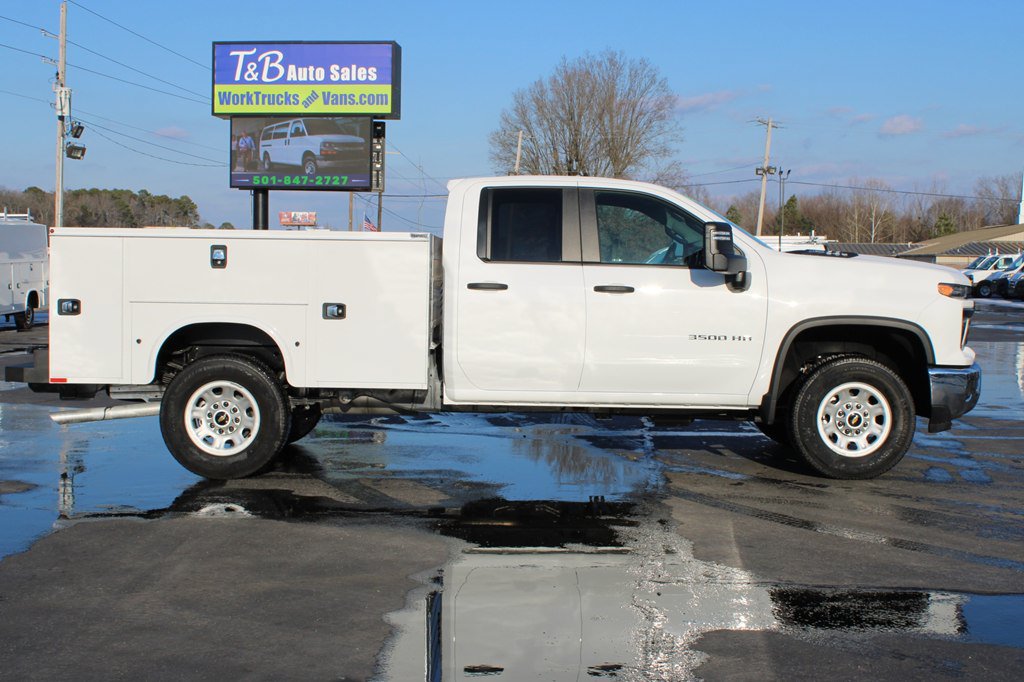 Used 2024 Chevrolet Silverado 3500 W/T w/ WT Convenience Package RWD image 9