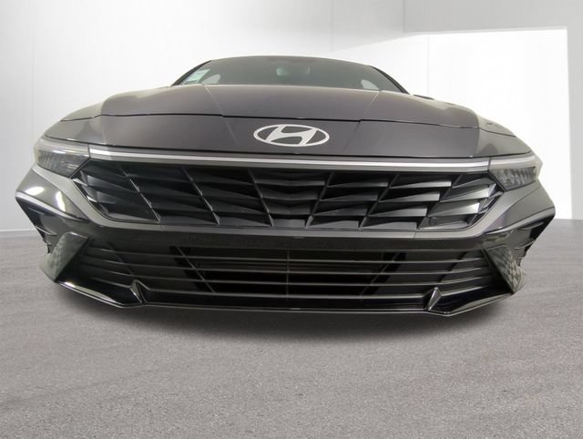 New 2026 Hyundai Elantra Sport FWD image 41