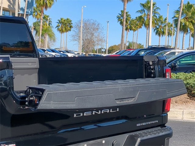 Used 2024 GMC Sierra 2500 Denali w/ Denali Reserve Package image 15