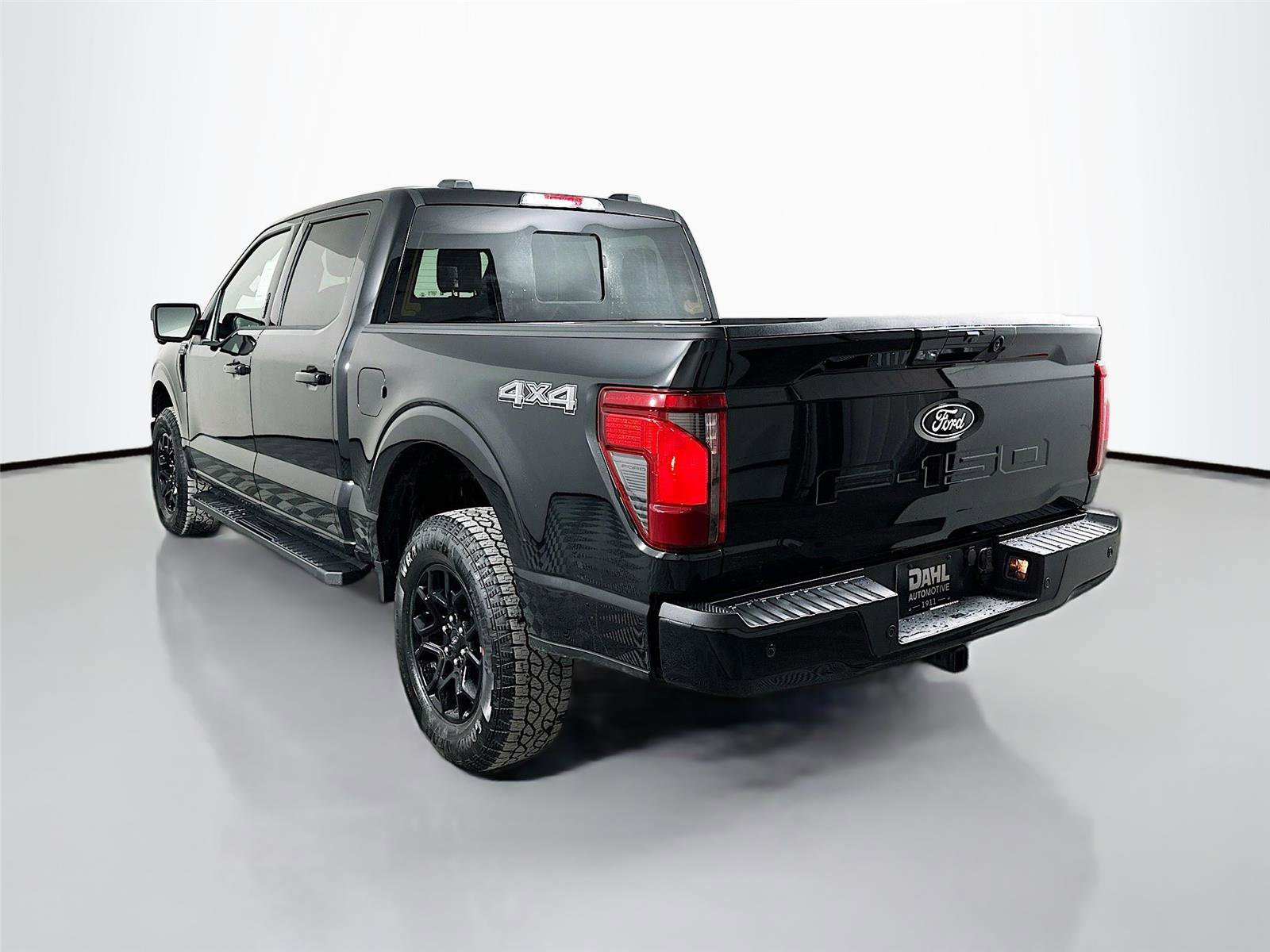 New 2026 Ford F150 XLT w/ Equipment Group 302A MID image 5