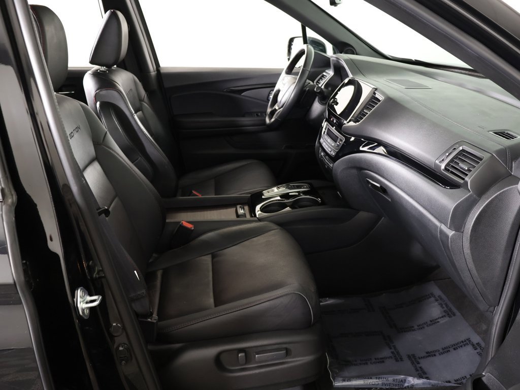 Used 2022 Honda Pilot Black Edition image 37
