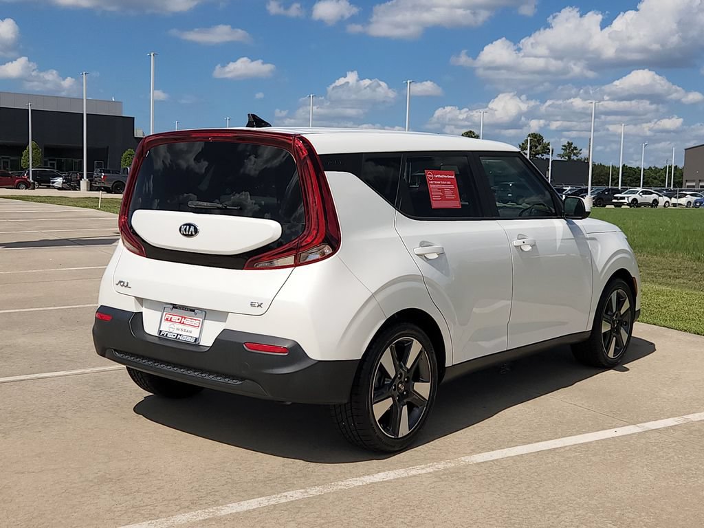 Used 2020 Kia Soul EX w/ Option Group 015 FWD image 11