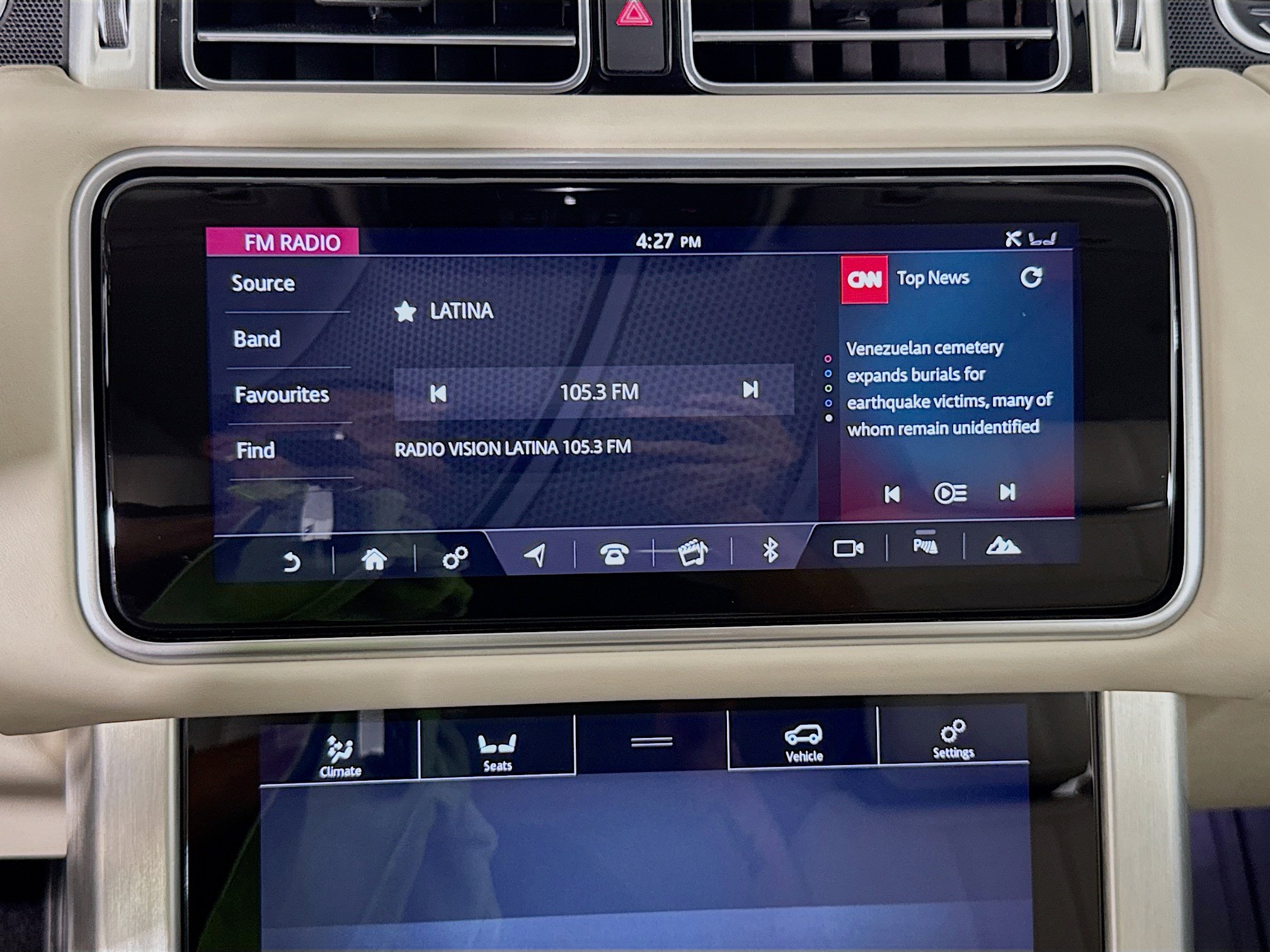 Used 2019 Land Rover Range Rover Supercharged AWD/4WD image 16