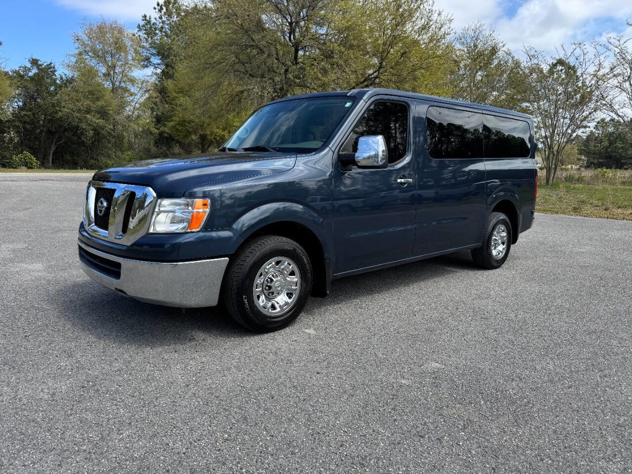 Used 2016 Nissan NV 3500 SV w/ SV Technology Package image 29