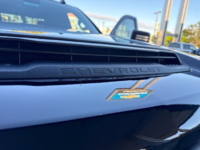 Used 2024 Chevrolet Silverado 2500 Custom w/ Custom Value Package AWD/4WD image 40