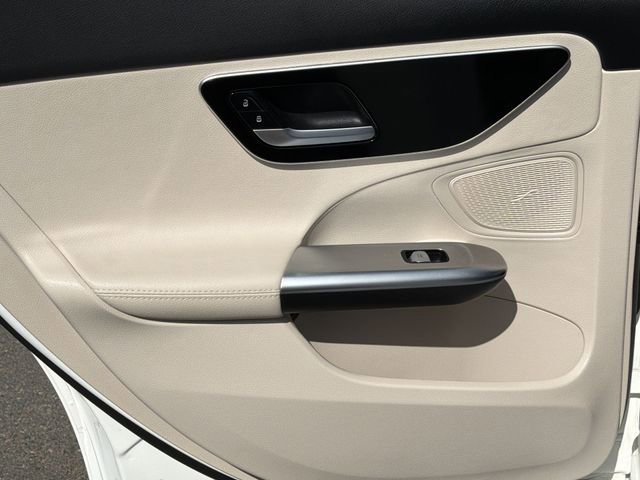 Used 2023 Mercedes-Benz C 300 Sedan image 21
