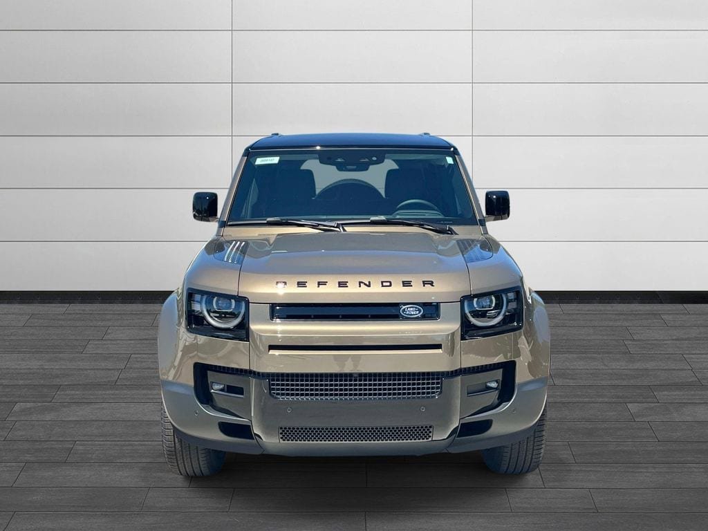 New 2026 Land Rover Defender 110 S AWD/4WD image 8