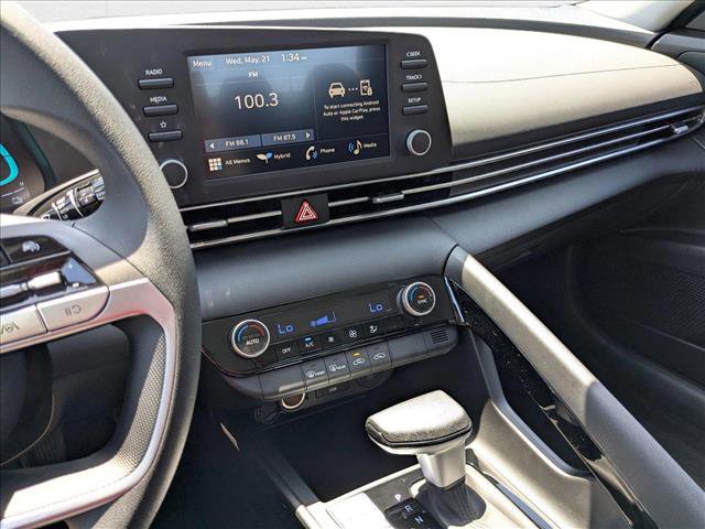 New 2025 Hyundai Elantra Blue image 13