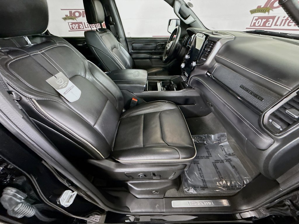 Used 2023 RAM 1500 Limited w/ Body Color Bumper Group AWD/4WD image 32