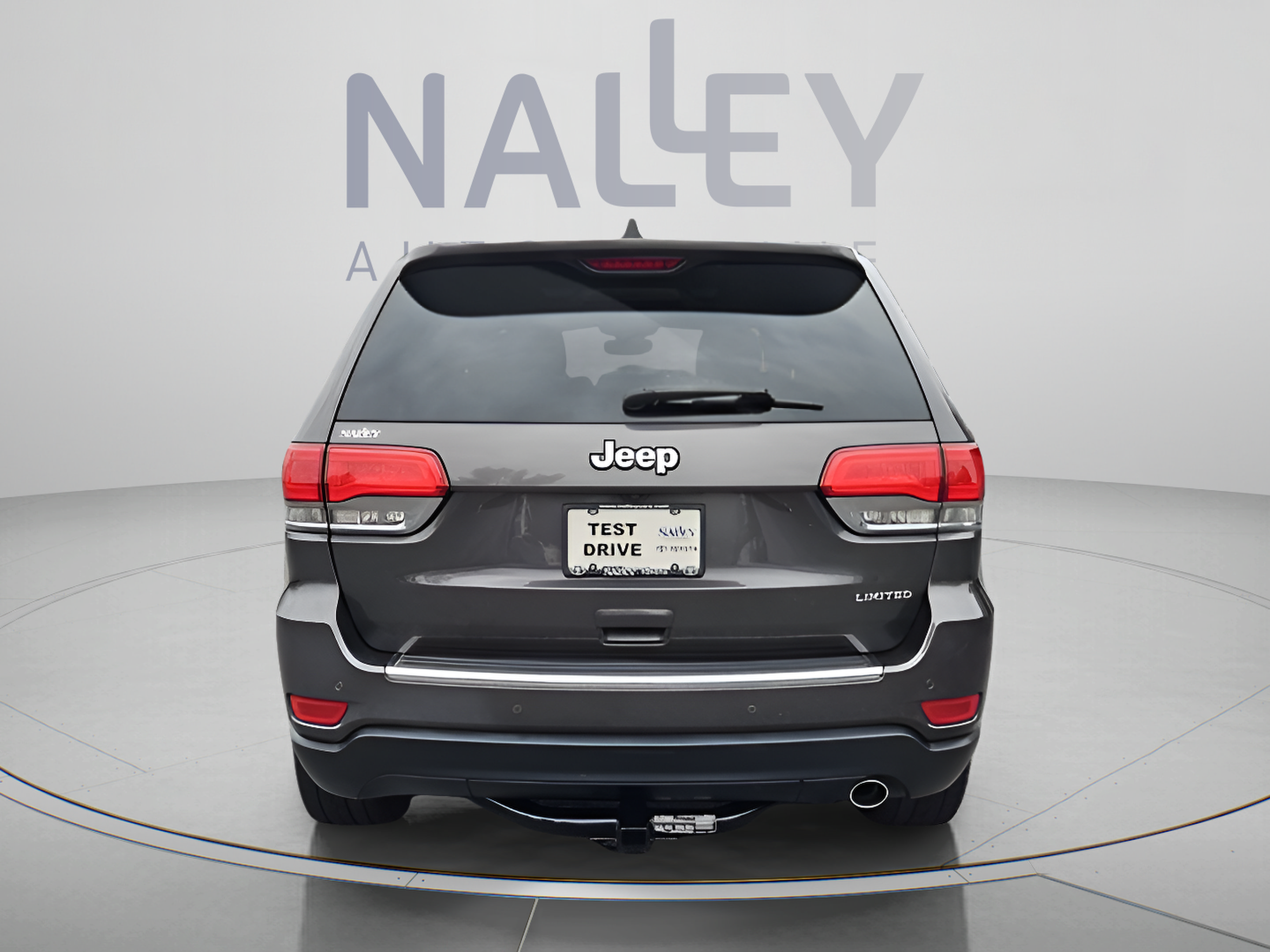 Used 2018 Jeep Grand Cherokee Limited w/ Luxury Group II RWD image 4