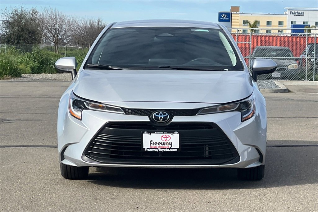 Certified 2025 Toyota Corolla LE image 11