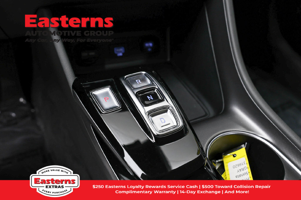 Used 2023 Hyundai Sonata SEL FWD image 14