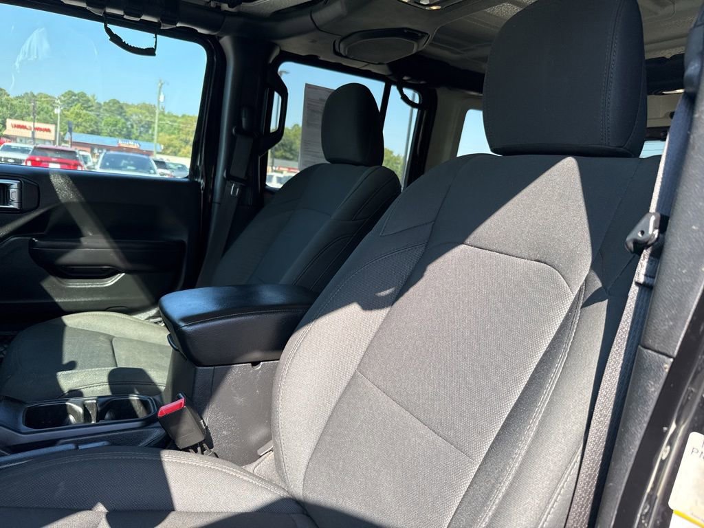 Used 2019 Jeep Wrangler Unlimited Sport S image 13