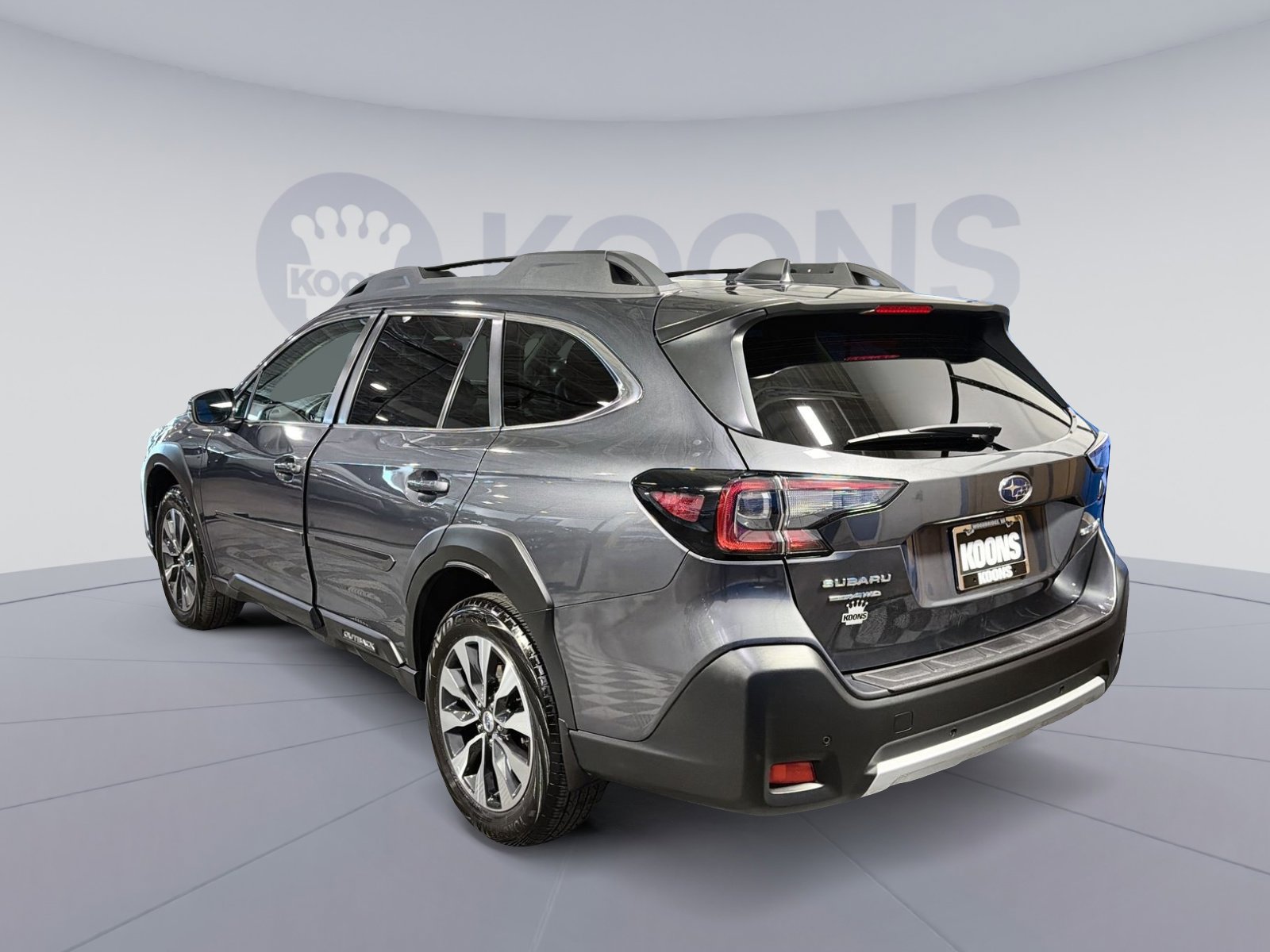 Used 2023 Subaru Outback Limited image 4