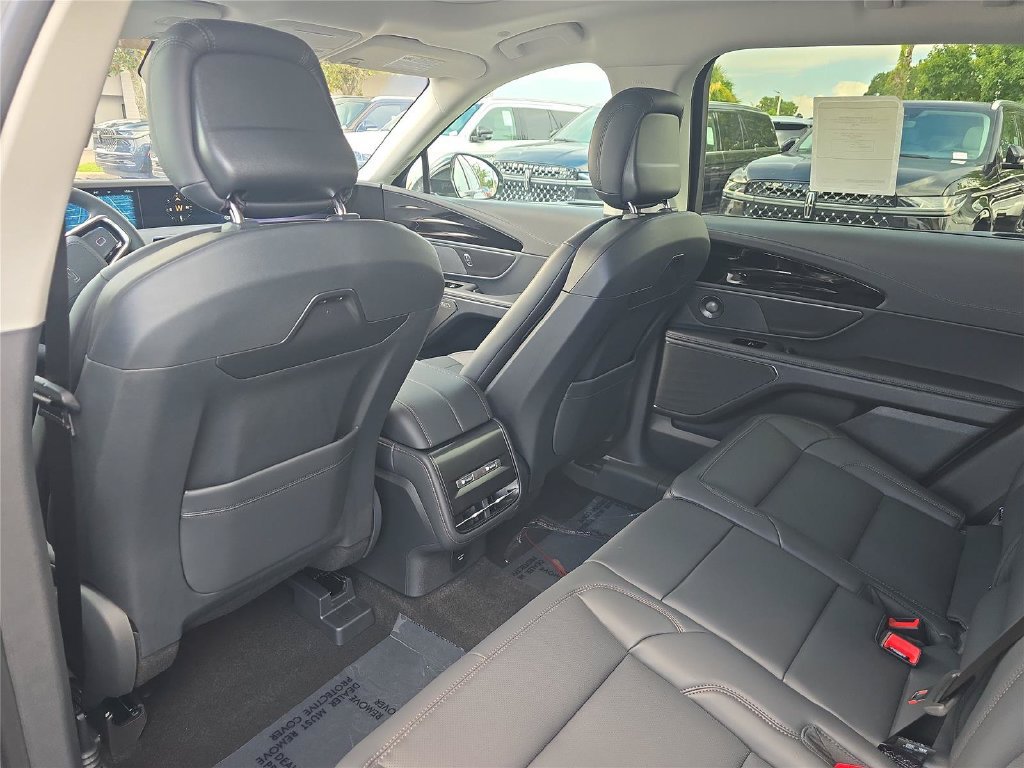 New 2026 Lincoln Nautilus Premier w/ Equipment Group 102A AWD/4WD image 10