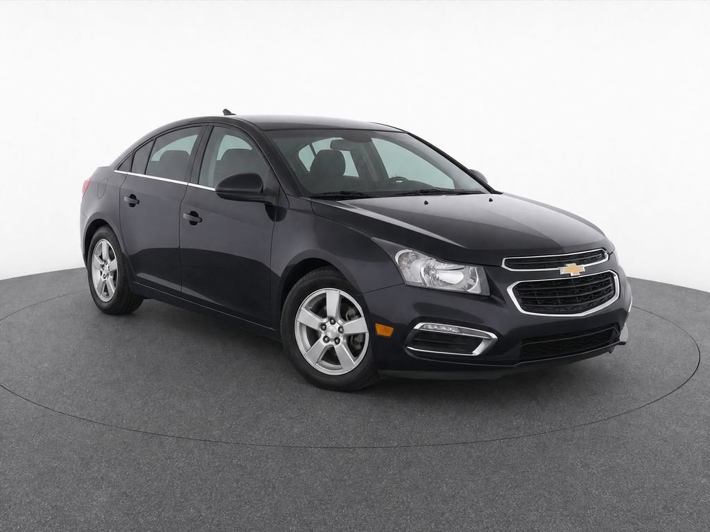 Used 2015 Chevrolet Cruze LT FWD image 2